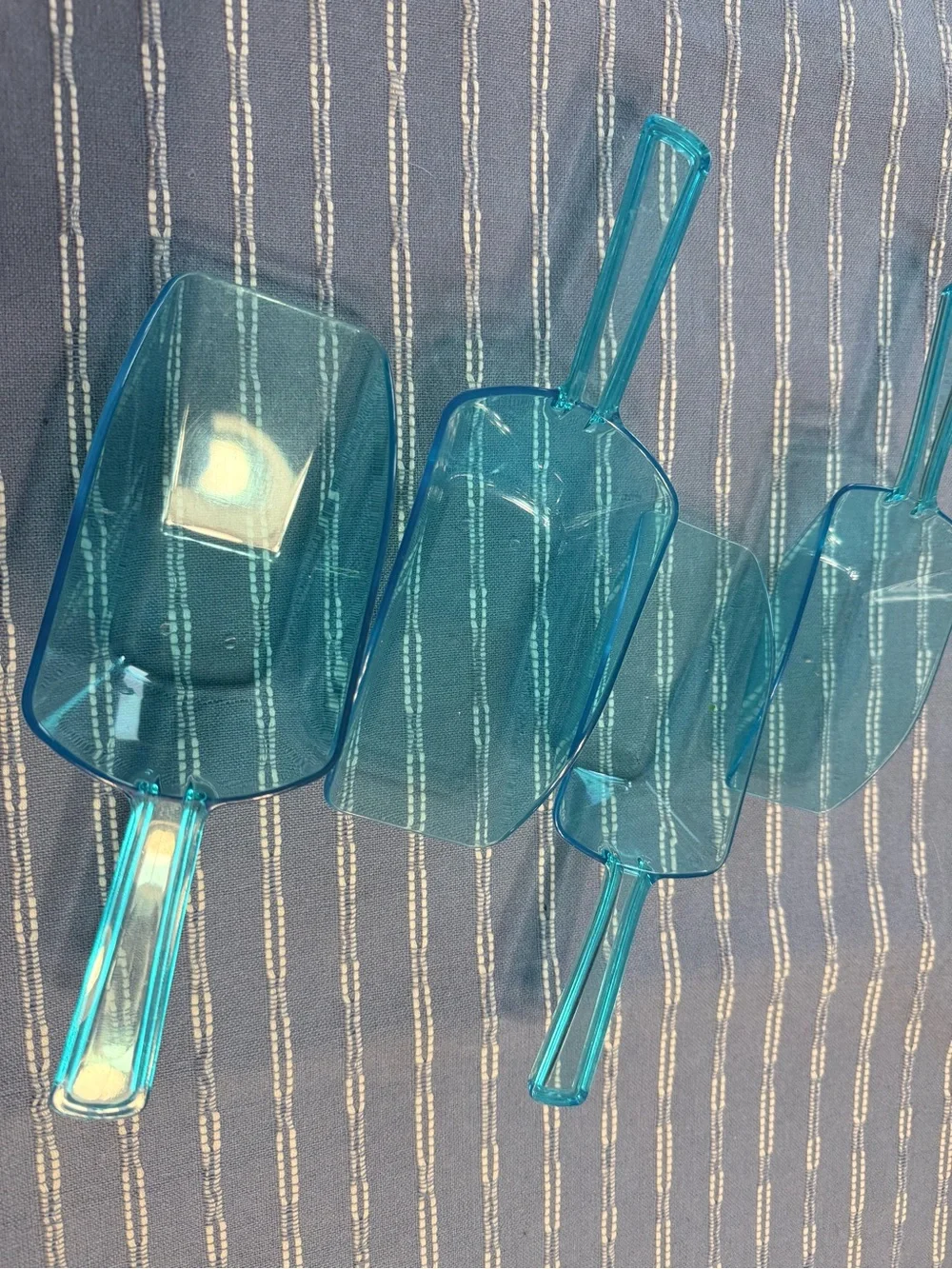 33- New Kraft Brown Party Favor Boxes - & 2 Small Blue & 2 Large Blue Scoops